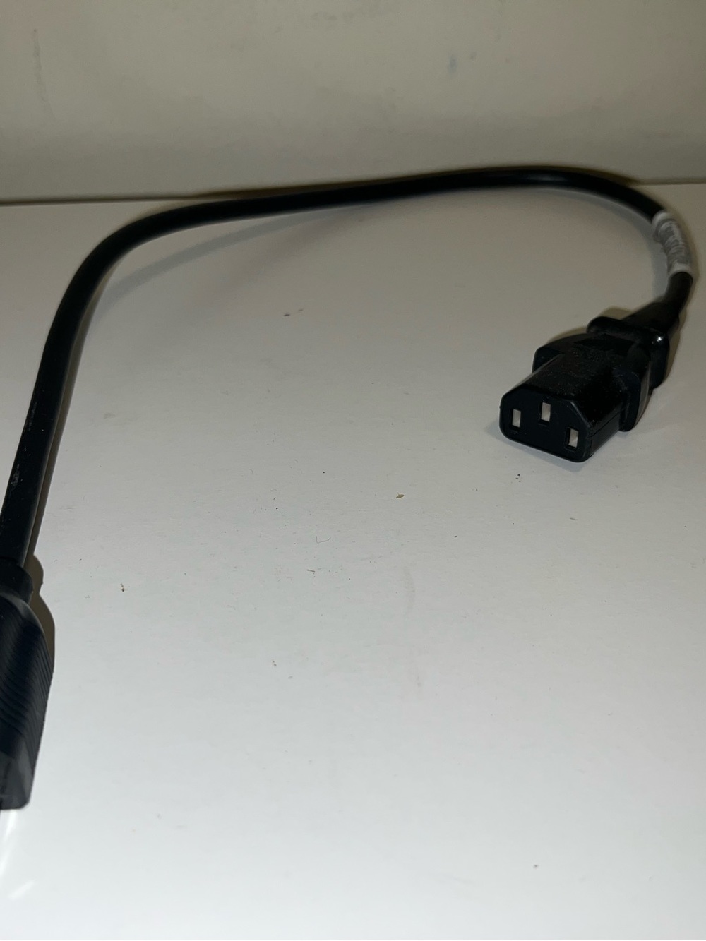 Black Laptop Power Extension Cable (IEC C13 to C14)